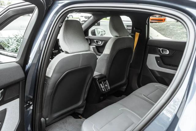 2023 Polestar 2 Long Range Dual Motor Performance