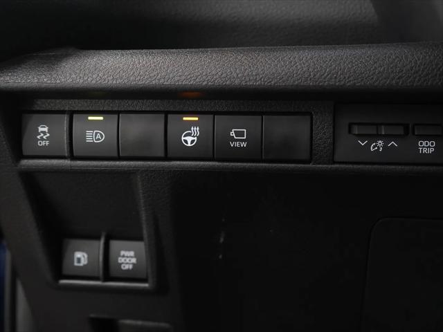 2025 Toyota Sienna Platinum