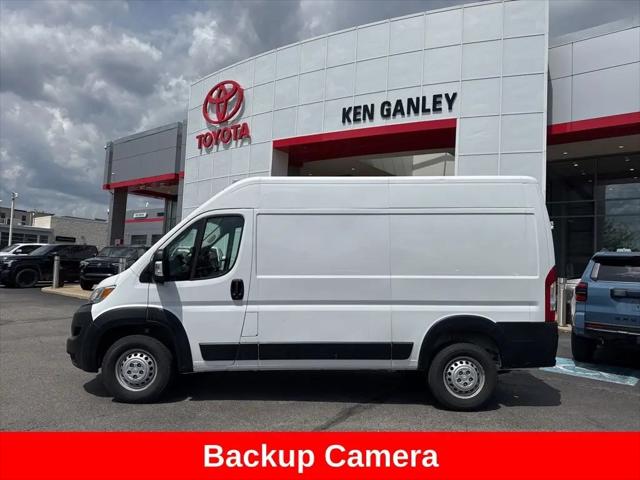 2025 Ram ProMaster 2500 Cargo Van Tradesman High Roof 136" WB w/Pass Seat