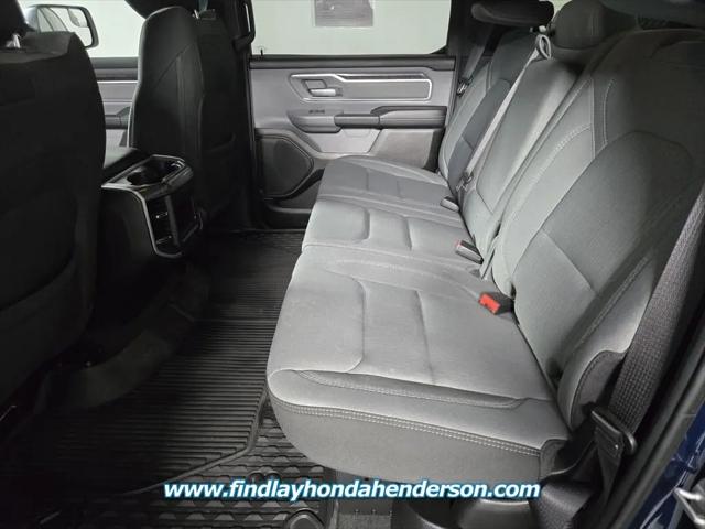 2022 Ram 1500 Big Horn Crew Cab 4x4 5'7" Box