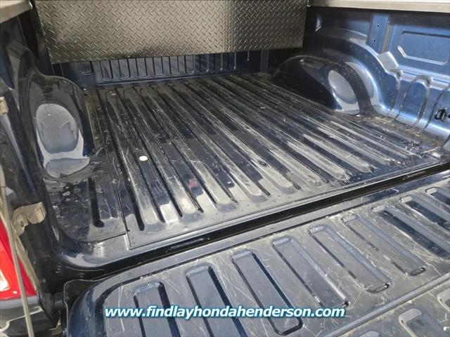 2022 Ram 1500 Big Horn Crew Cab 4x4 5'7" Box