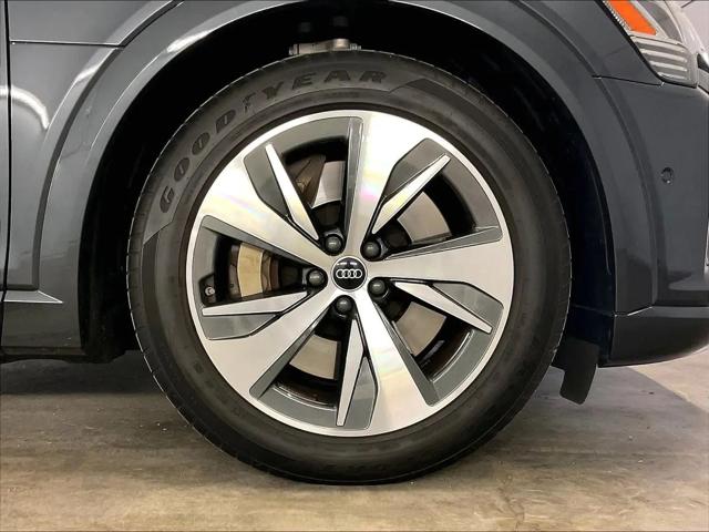 2024 Audi e-tron Premium Plus quattro