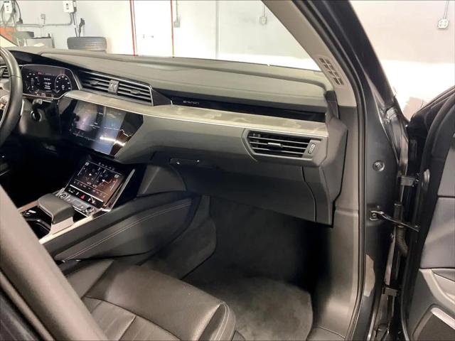 2024 Audi e-tron Premium Plus quattro