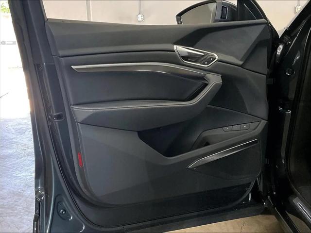 2024 Audi e-tron Premium Plus quattro