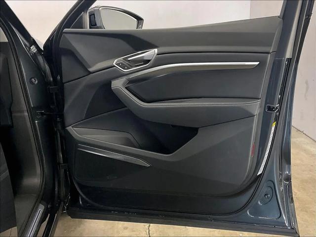2024 Audi e-tron Premium Plus quattro