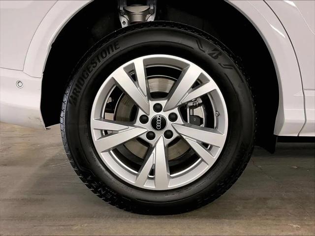 2025 Audi Q5 Premium TFSI quattro S tronic