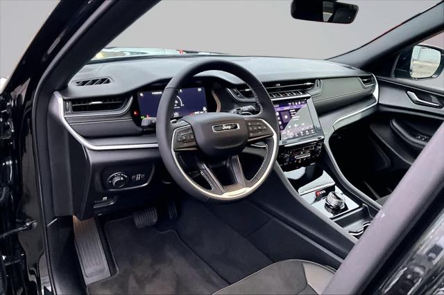 2025 Jeep Grand Cherokee L Altitude X 4x4