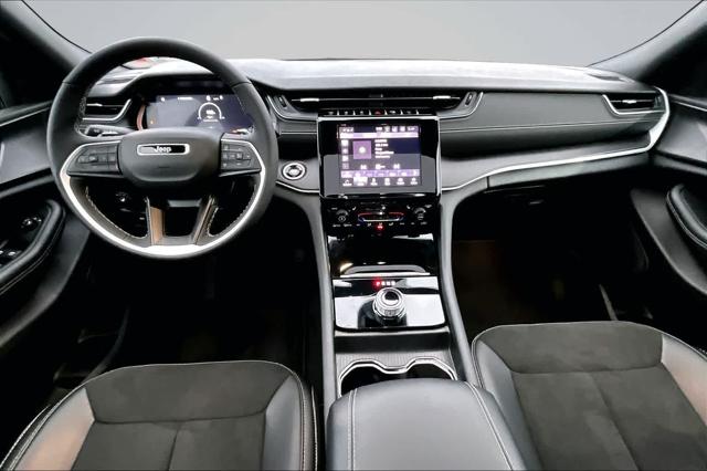 2025 Jeep Grand Cherokee L Altitude X 4x4