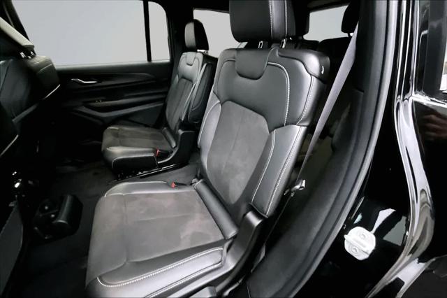 2025 Jeep Grand Cherokee L Altitude X 4x4