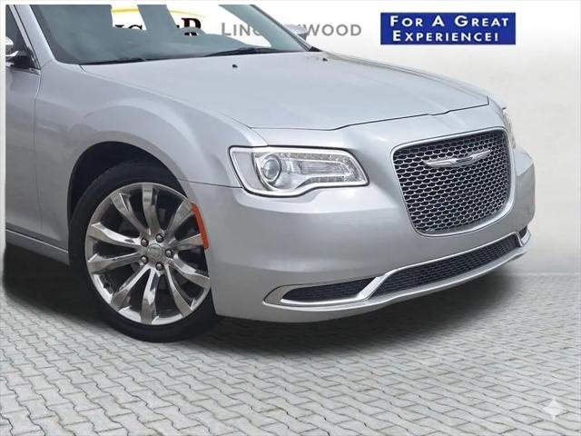 2021 Chrysler 300 Touring