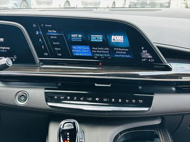 2022 Cadillac Escalade 4WD Sport