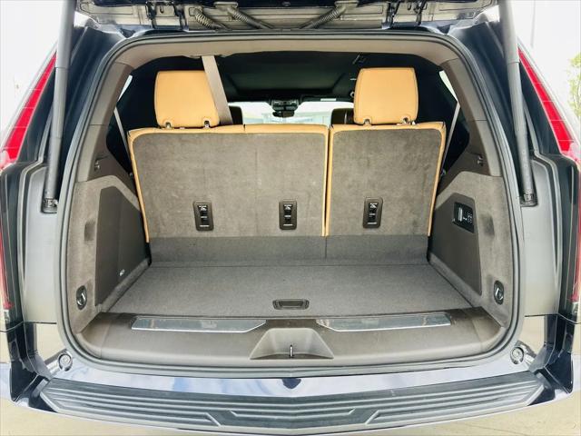 2022 Cadillac Escalade 4WD Sport