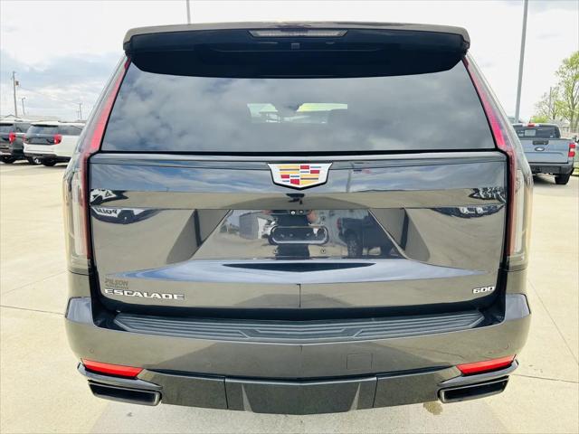 2022 Cadillac Escalade 4WD Sport