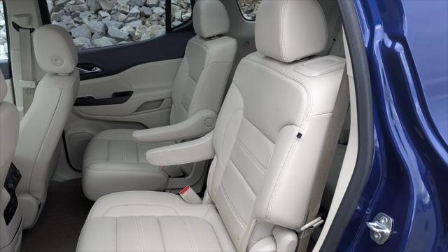 2023 GMC Acadia AWD Denali