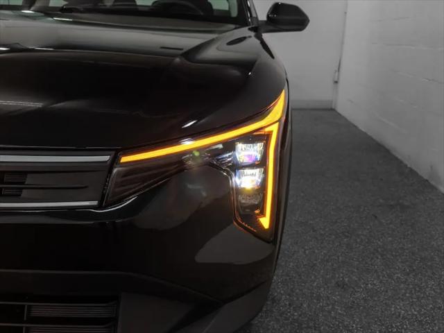 2025 Kia K4 LX