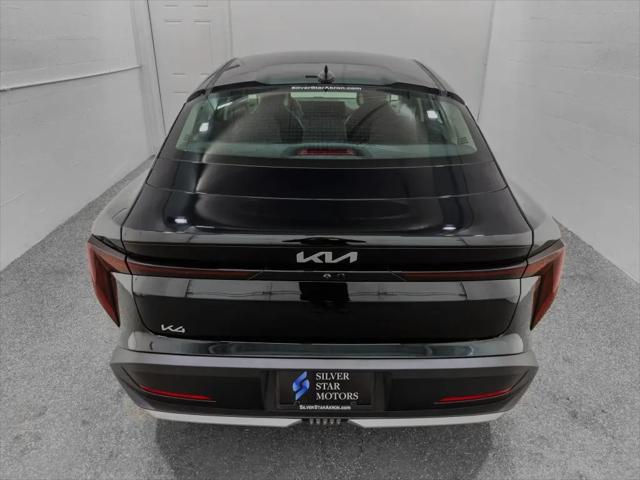 2025 Kia K4 LX