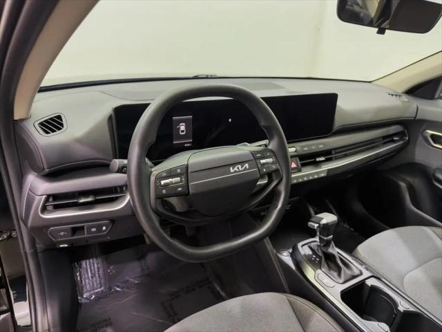 2025 Kia K4 LX