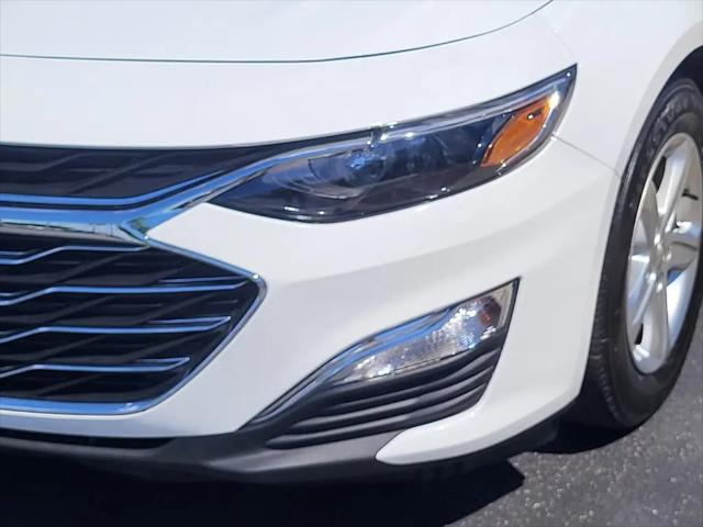 2024 Chevrolet Malibu FWD 1FL