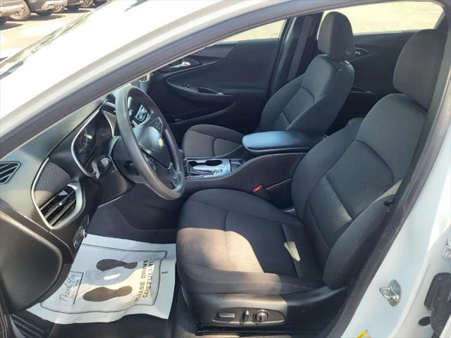 2024 Chevrolet Malibu FWD 1FL