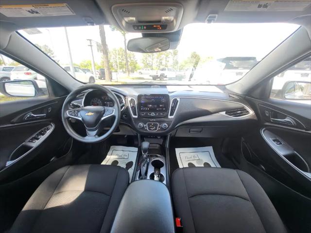 2024 Chevrolet Malibu FWD 1FL