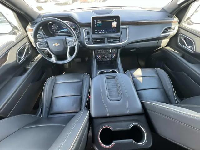 2023 Chevrolet Suburban 4WD Premier