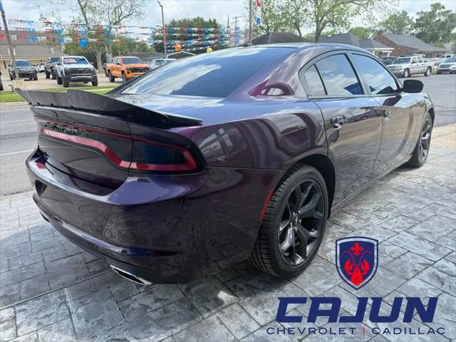 2020 Dodge Charger SXT RWD