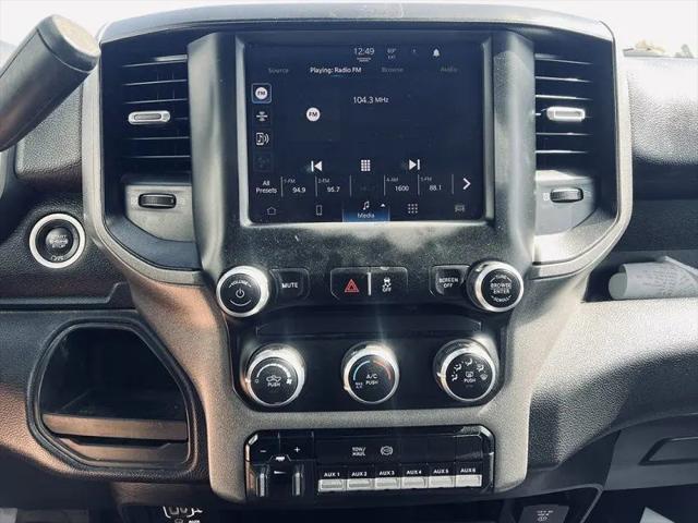 2024 Ram 3500 Tradesman Crew Cab 4x4 8' Box
