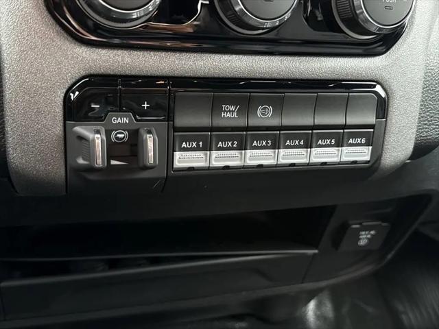 2025 Ram 2500 Tradesman Crew Cab 4x4 6'4" Box