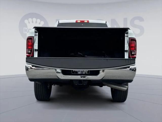 2025 Ram 2500 Tradesman Crew Cab 4x4 6'4" Box