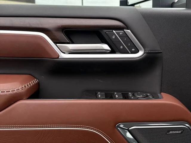 2026 GMC Sierra 2500HD Crew Cab, Standard Bed, Denali Ultimate, 4WD