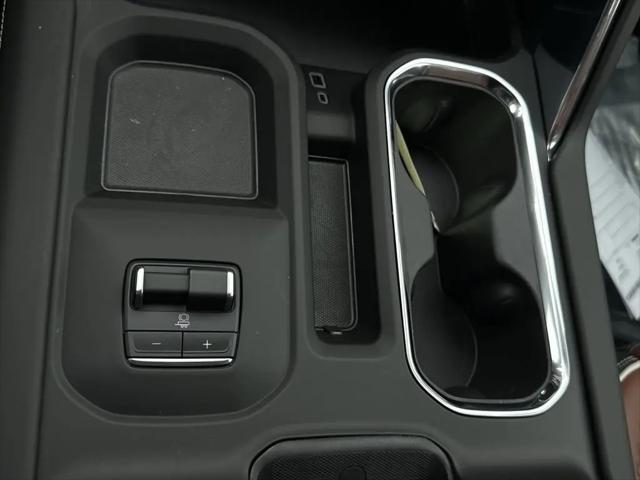 2026 GMC Sierra 2500HD Crew Cab, Standard Bed, Denali Ultimate, 4WD