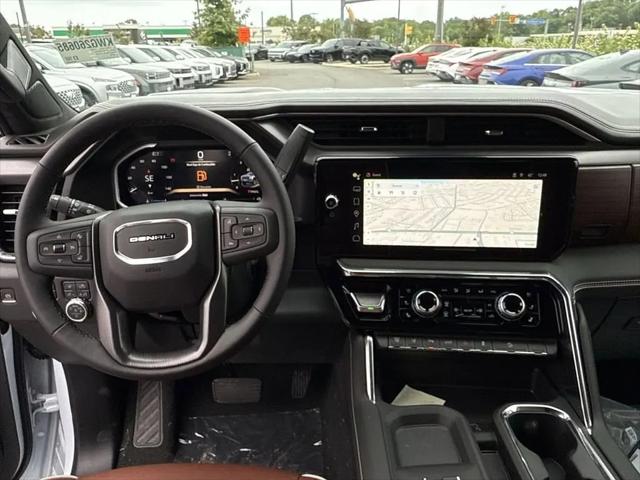 2026 GMC Sierra 2500HD Crew Cab, Standard Bed, Denali Ultimate, 4WD
