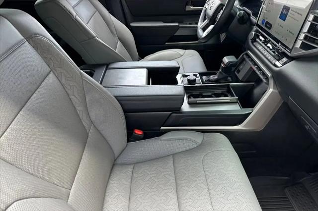 2024 Toyota Sequoia SR5