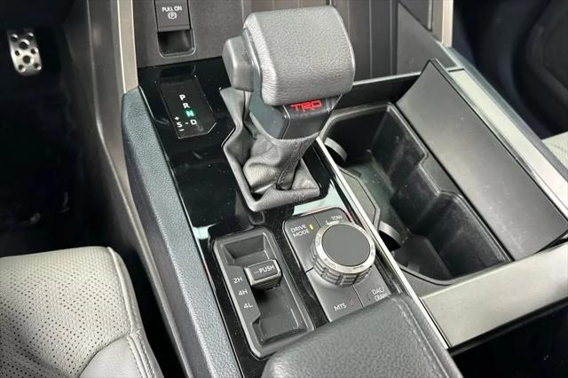 2024 Toyota Sequoia SR5
