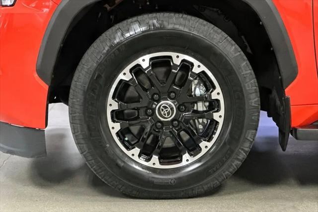 2024 Toyota Sequoia SR5