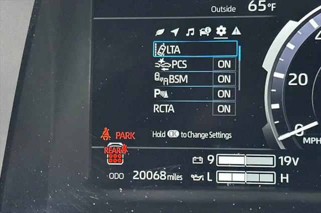 2024 Toyota Sequoia SR5