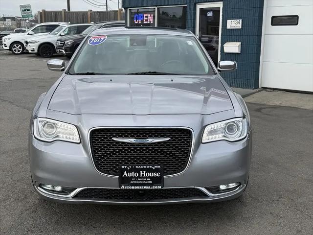 2017 Chrysler 300 AWD