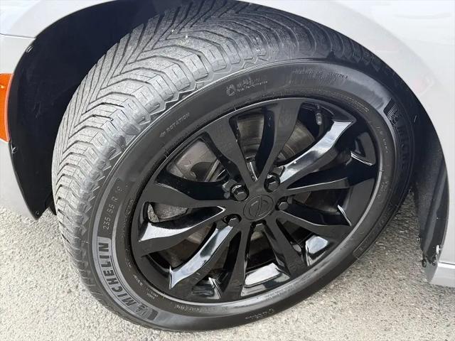 2017 Chrysler 300 AWD