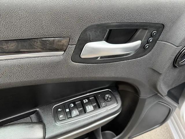 2017 Chrysler 300 AWD