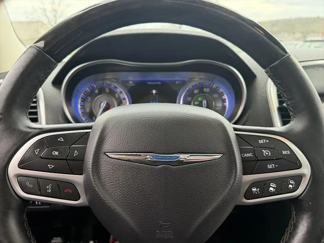 2017 Chrysler 300 AWD