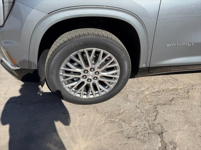 2026 GMC Acadia Denali FWD