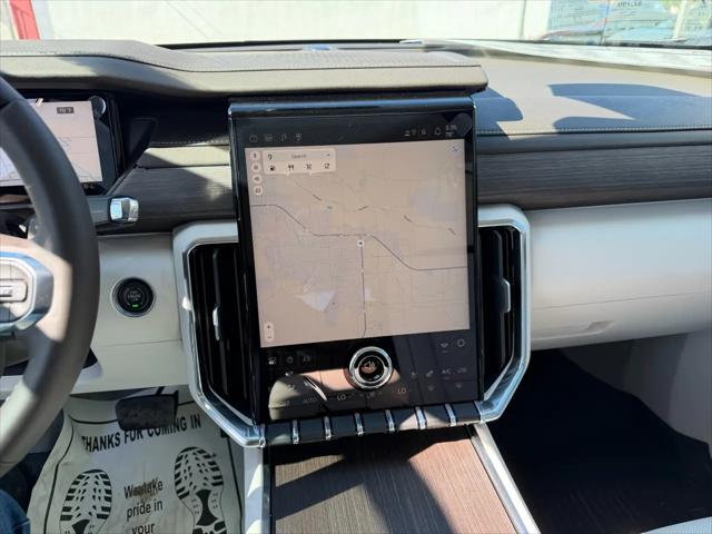 2026 GMC Acadia Denali FWD