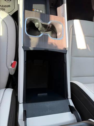 2026 GMC Acadia Denali FWD