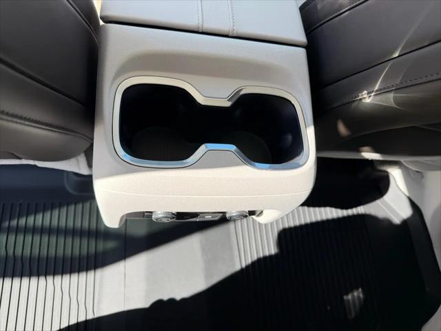 2026 GMC Acadia Denali FWD