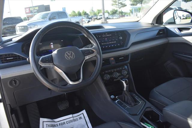 2024 Volkswagen Taos 1.5T SE