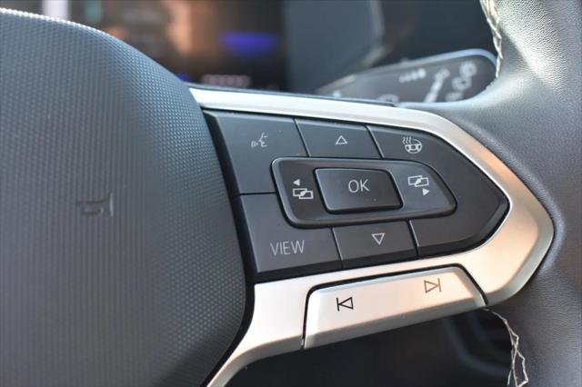 2024 Volkswagen Taos 1.5T SE