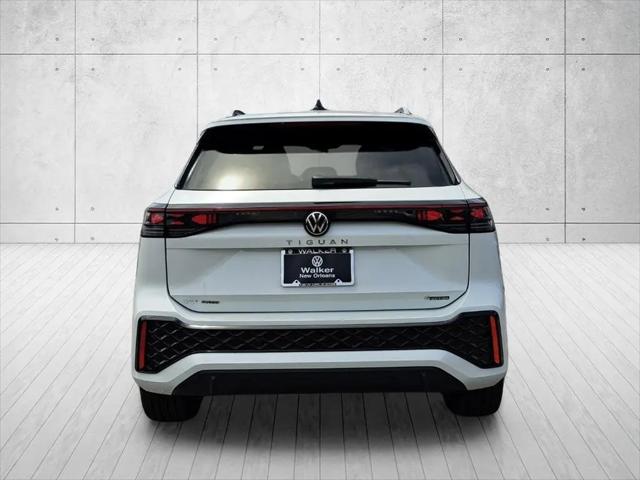 2026 Volkswagen Tiguan SEL R-Line Turbo