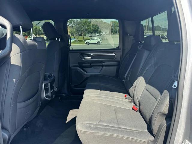 2020 Ram 1500 Big Horn Crew Cab 4x4 5'7" Box