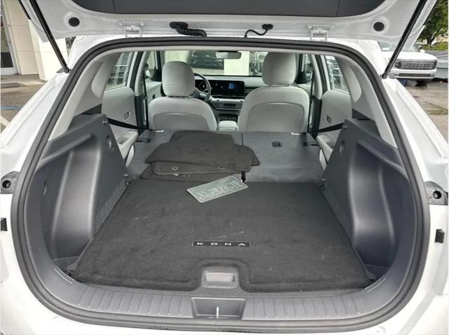 2024 Hyundai Kona EV SE