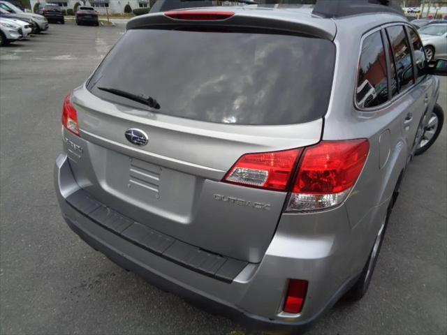 2010 Subaru Outback 2.5i Premium